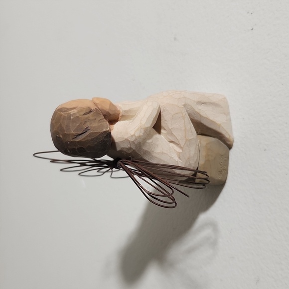 Willow Tree Figure Angel of Caring Demaco Susan Lordi 2001 - Picture 2 of 10